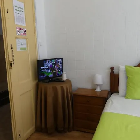 Pensao Santa Cruz Gæstehus 2*