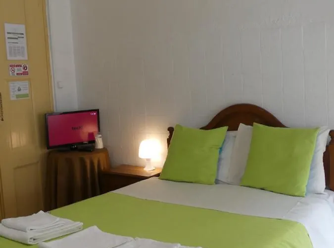 Pensão Santa Cruz Casa de hóspedes 2*