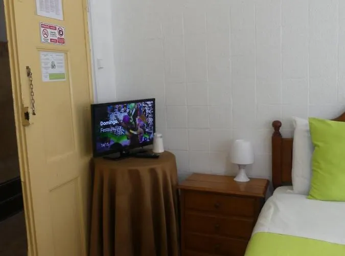 Pensão Santa Cruz Casa de hóspedes 2*