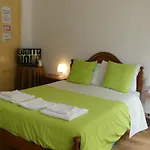 Pensao Santa Cruz 2*