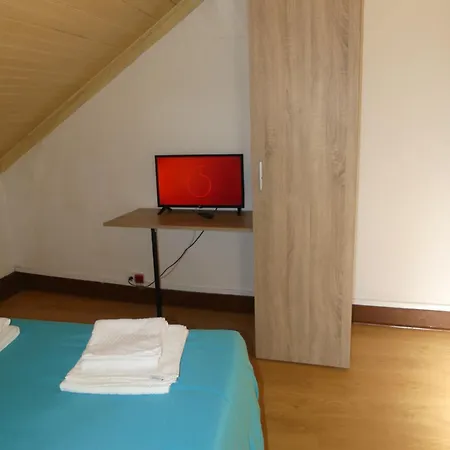 Konukevi Pensao Santa Cruz Coimbra